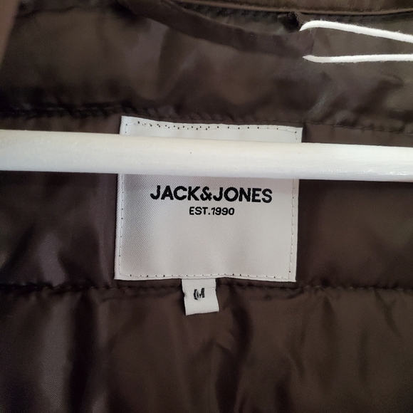 Jack & Jones - Bodywarmer Puffer Vest in Seal Brown - Size M  (NWT) - Picture 6 of 6